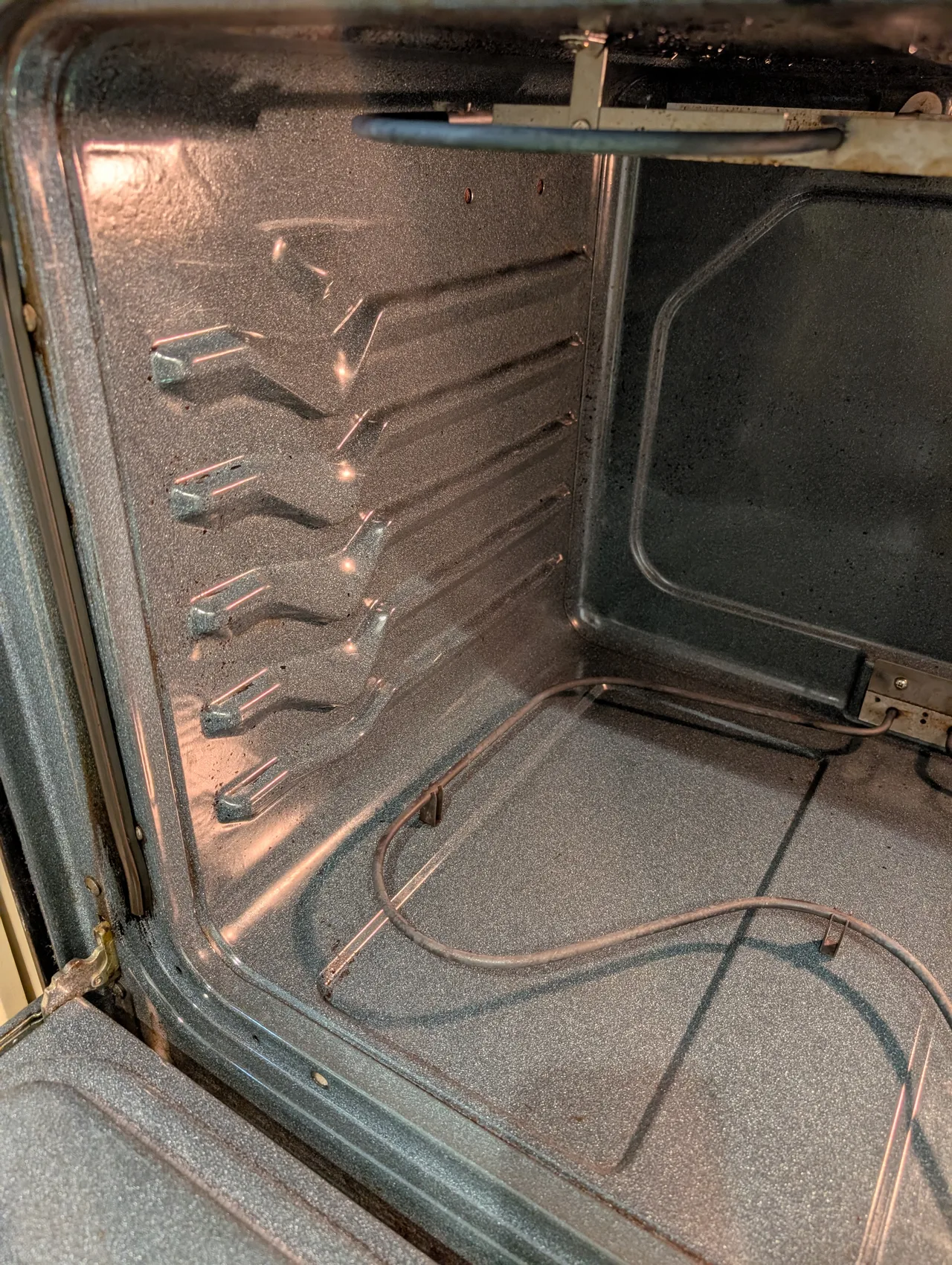 Move-Out Cleaning after - Total Cleaning Service