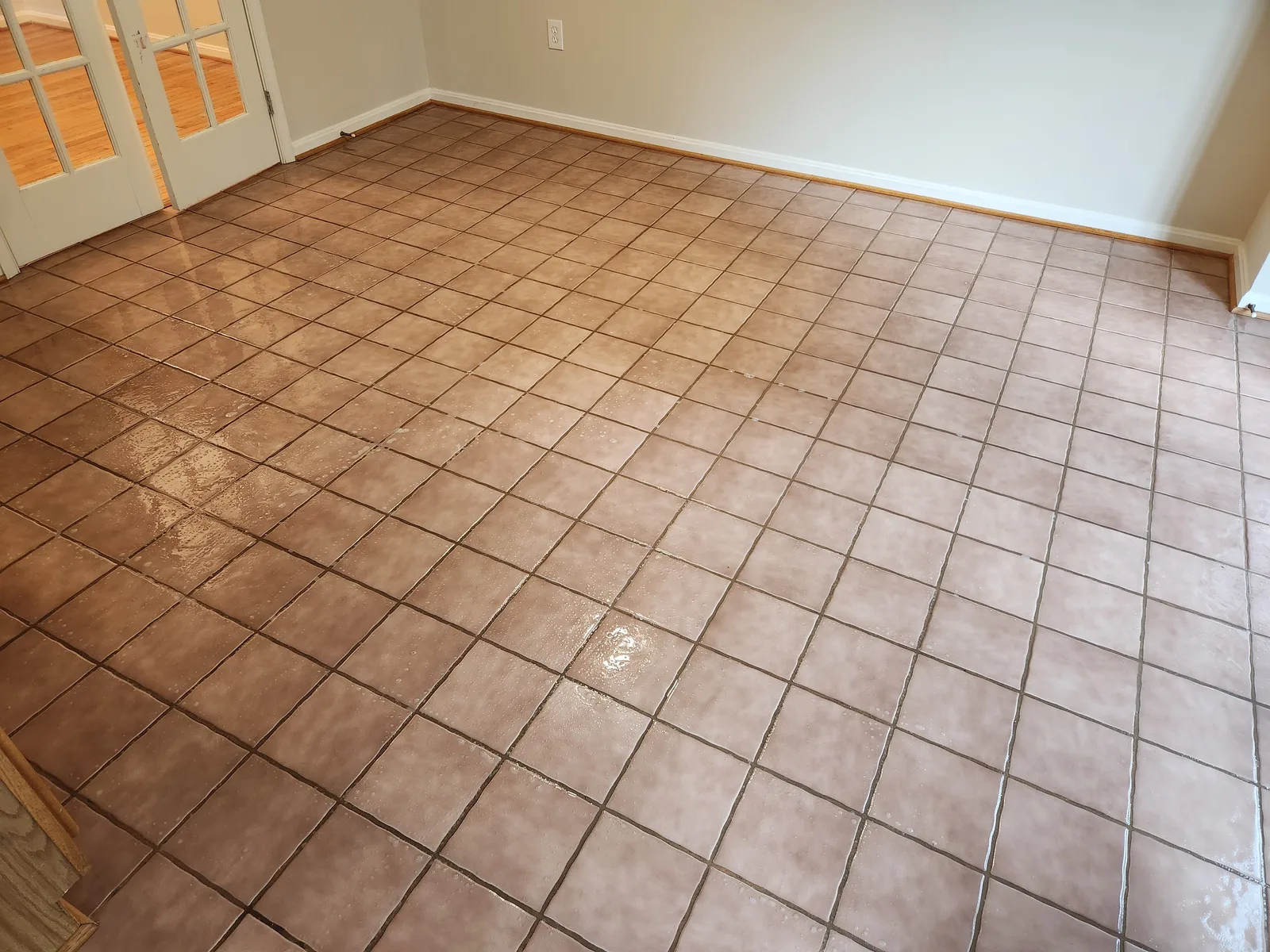 Tile & Grout Cleaning Springfield VA — Restore the Color Your Floors Used to Have